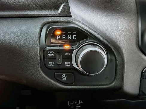Used 2021 RAM 1500 Big Horn AWD/4WD image 17