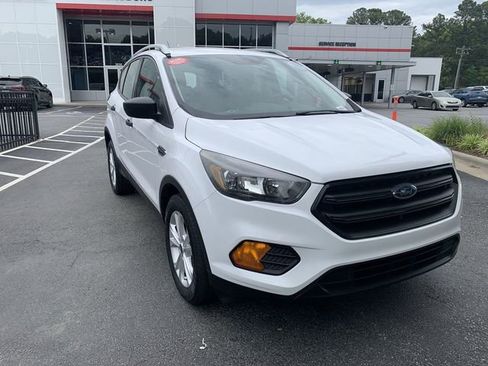 Used 2019 Ford Escape S FWD image 2