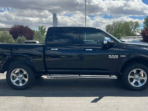 Used 2014 RAM 1500 Laramie w/ Convenience Group AWD/4WD image 4