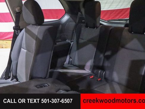 Used 2020 Nissan Pathfinder SV FWD image 44
