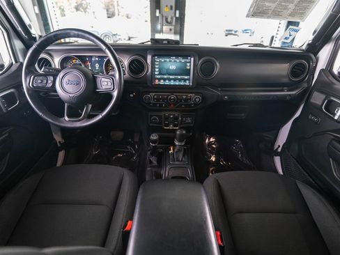 Used 2023 Jeep Wrangler Unlimited Sport AWD/4WD image 16