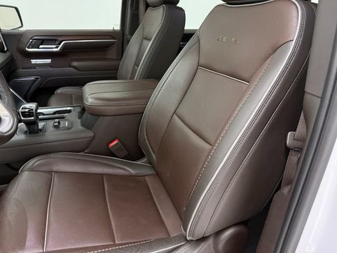 Used 2024 GMC Sierra 1500 Denali w/ Denali Reserve Package AWD/4WD image 27