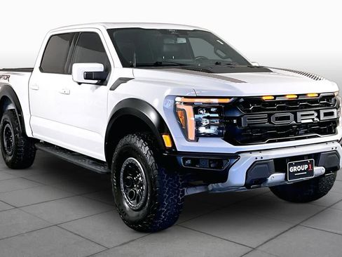 Used 2025 Ford F150 Raptor AWD/4WD image 3