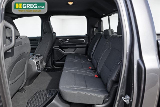Used 2020 RAM 1500 Big Horn RWD image 12