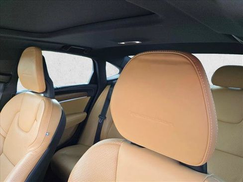 Used 2017 Volvo S90 T6 Inscription w/ Vision Package AWD/4WD image 12