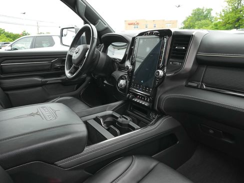 Used 2024 RAM 1500 Limited AWD/4WD image 47