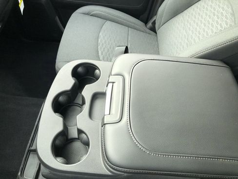 New 2025 RAM 2500 Big Horn image 25