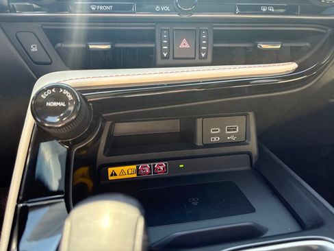 Used 2022 Lexus NX 350h AWD w/ Vision Package image 18
