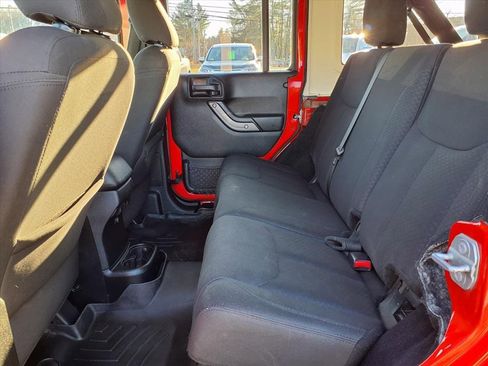 Used 2017 Jeep Wrangler Unlimited Sport w/ Quick Order Package 23S image 7