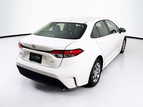 Used 2024 Toyota Corolla LE FWD image 9