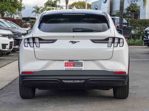 Used 2022 Ford Mustang Mach-E Select image 5