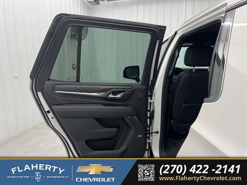 Used 2024 GMC Yukon Denali w/ Max Trailering Package image 10