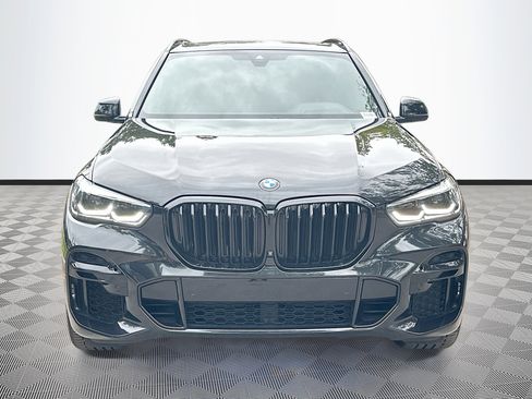 Used 2022 BMW X5 M50i w/ Premium Package image 2