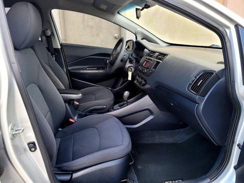 Used 2013 Kia Rio EX image 22