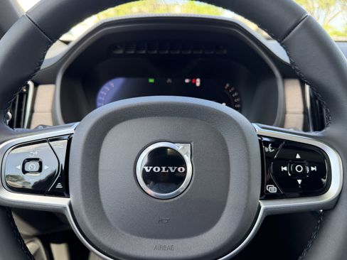 New 2026 Volvo XC90 B6 Plus w/ Protection Package AWD/4WD image 30