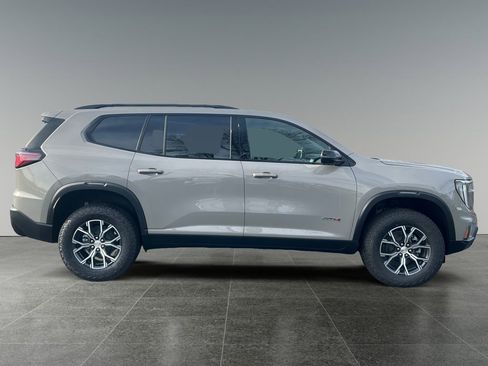 New 2026 GMC Acadia AT4 image 8