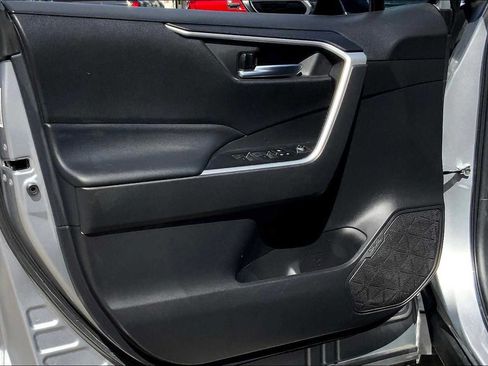 Used 2022 Toyota RAV4 XLE Premium FWD image 22