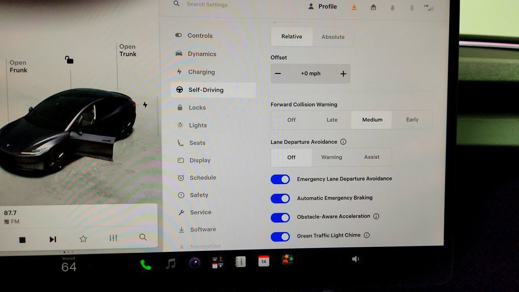 Used 2025 Tesla Model 3 Long Range AWD/4WD image 21