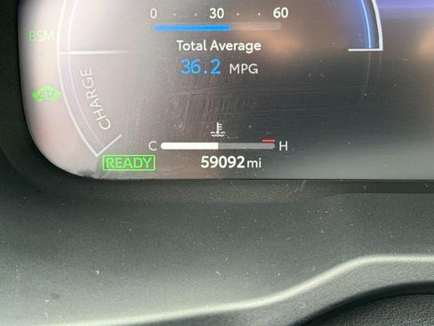 Used 2023 Toyota RAV4 Limited AWD/4WD image 24