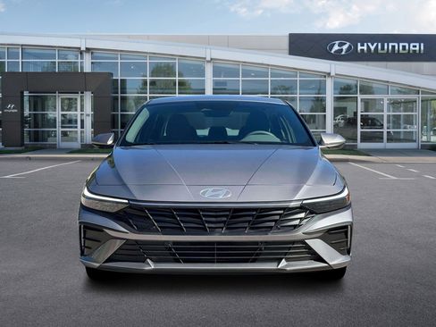 New 2026 Hyundai Elantra Blue image 12