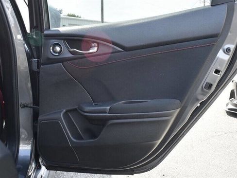 Used 2018 Honda Civic Type R image 23