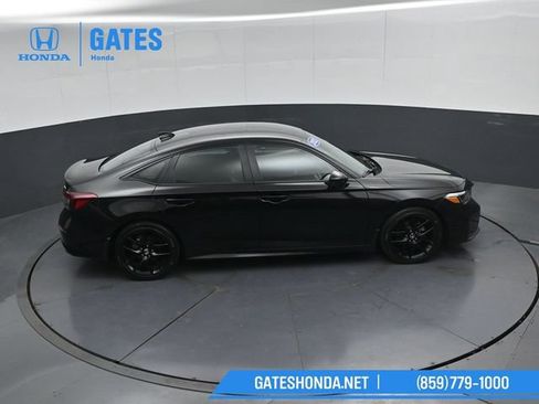 Used 2025 Honda Civic Sport image 42