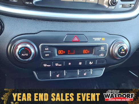 Used 2020 Kia Sorento EX image 16