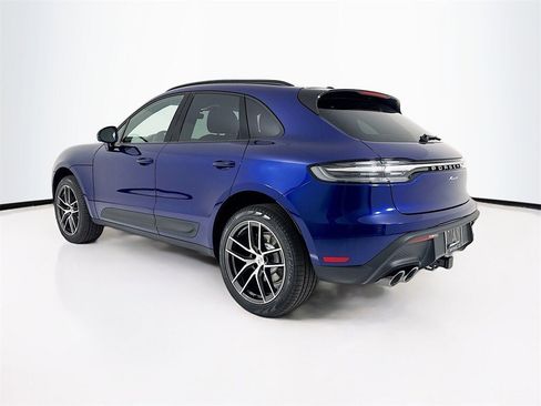 New 2026 Porsche Macan image 3
