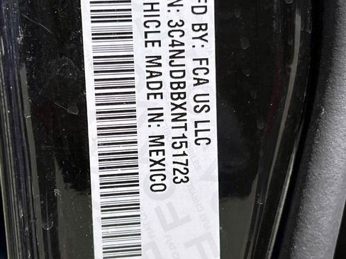 Certified 2022 Jeep Compass Latitude w/ Convenience Group image 20