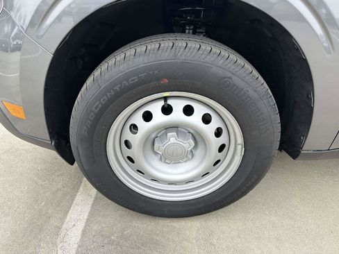 New 2026 Ford Maverick XL image 6