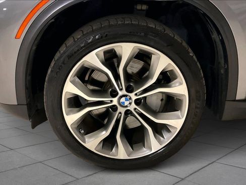 Used 2016 BMW X5 xDrive50i image 10