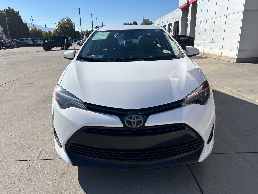 Used 2017 Toyota Corolla LE w/ Carpet Mat Package (TMS) FWD image 9