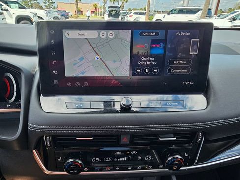 Used 2025 Nissan Rogue SL w/ Tech Package FWD image 24