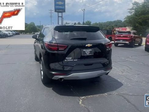 Certified 2025 Chevrolet Blazer LT AWD/4WD image 7