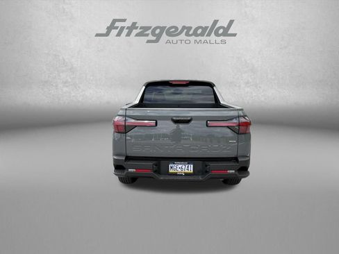 Used 2023 Hyundai Santa Cruz SEL w/ Cargo Package AWD/4WD image 6
