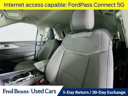 Certified 2025 Ford Explorer Active image 27