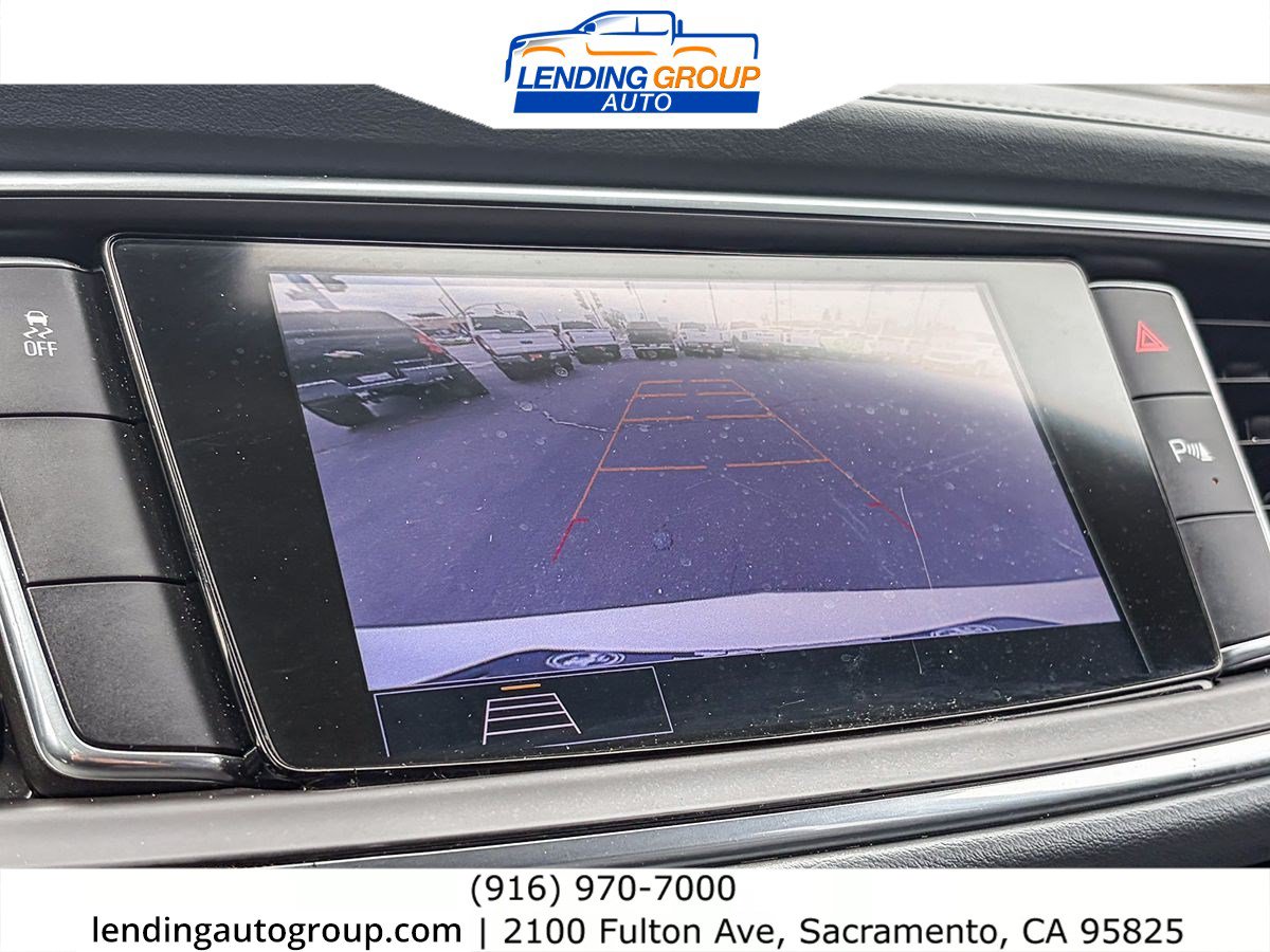 Used 2020 Buick Enclave Essence FWD image 23