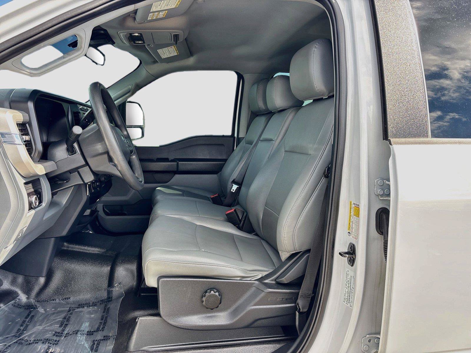 Used 2023 Ford F250 XL w/ FX4 Off-Road Package AWD/4WD image 19