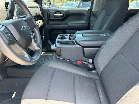 Used 2024 Chevrolet Silverado 1500 Custom Trail Boss w/ LPO, Dark Essentials Package AWD/4WD image 11