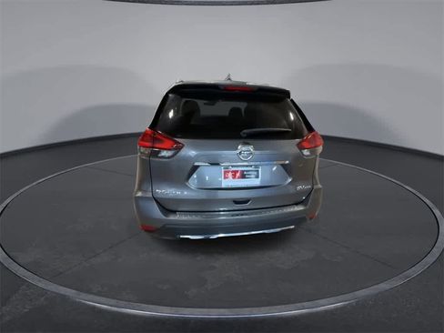 Used 2019 Nissan Rogue SV w/ Sun & Sound Touring Package image 7