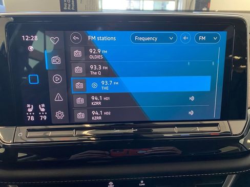 Used 2024 Volkswagen Atlas SE image 25