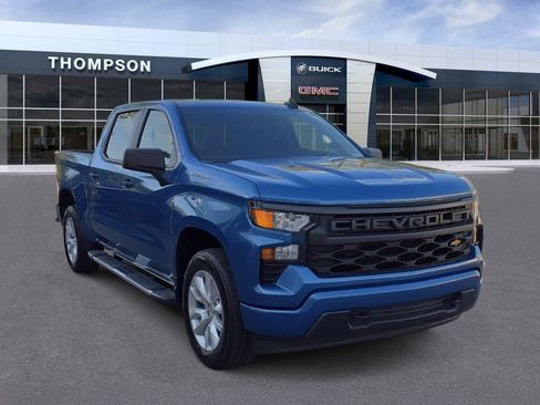 Used 2024 Chevrolet Silverado 1500 Custom AWD/4WD image 1