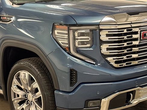New 2026 GMC Sierra 1500 Denali w/ Denali Reserve Package image 4