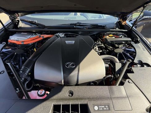 Used 2019 Lexus LC 500h w/ Performance Package image 28