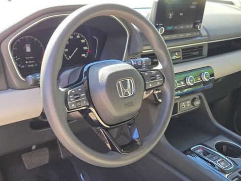 Certified 2023 Honda Pilot LX image 27