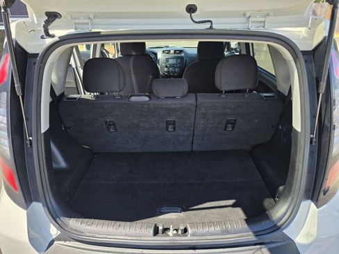 Used 2016 Kia Soul w/ Option Group 020 FWD image 38