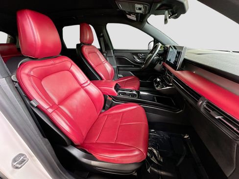 Used 2024 Lincoln Corsair Reserve w/ Equipment Group 201A image 29