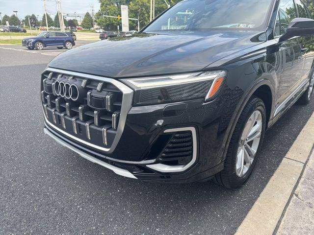 Used 2025 Audi Q7 3.0T Premium Plus AWD/4WD image 41