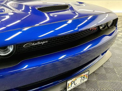 Used 2021 Dodge Challenger R/T Scat Pack RWD image 29