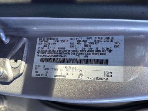 Used 2017 Lincoln MKC Select w/ Select Plus Package image 36